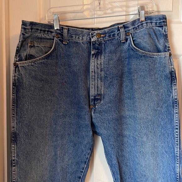 Wrangler Bootcut Denim- great for cut offs!! - Picture 2 of 4